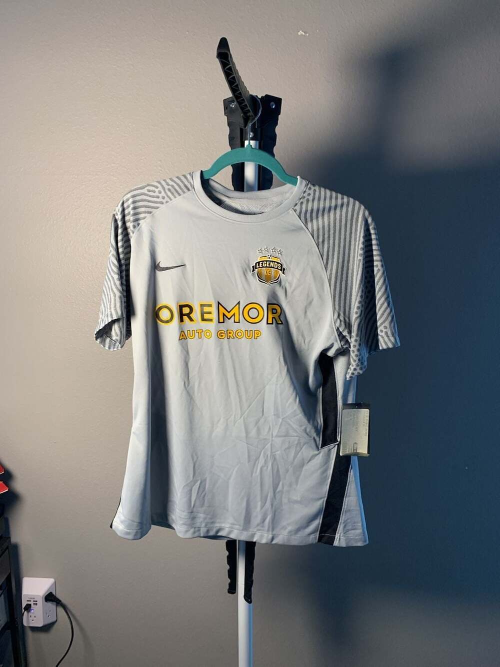 Nike Women's Legends FC Dri-FIT Soccer Jersey Oremor Auto Group Grey XL